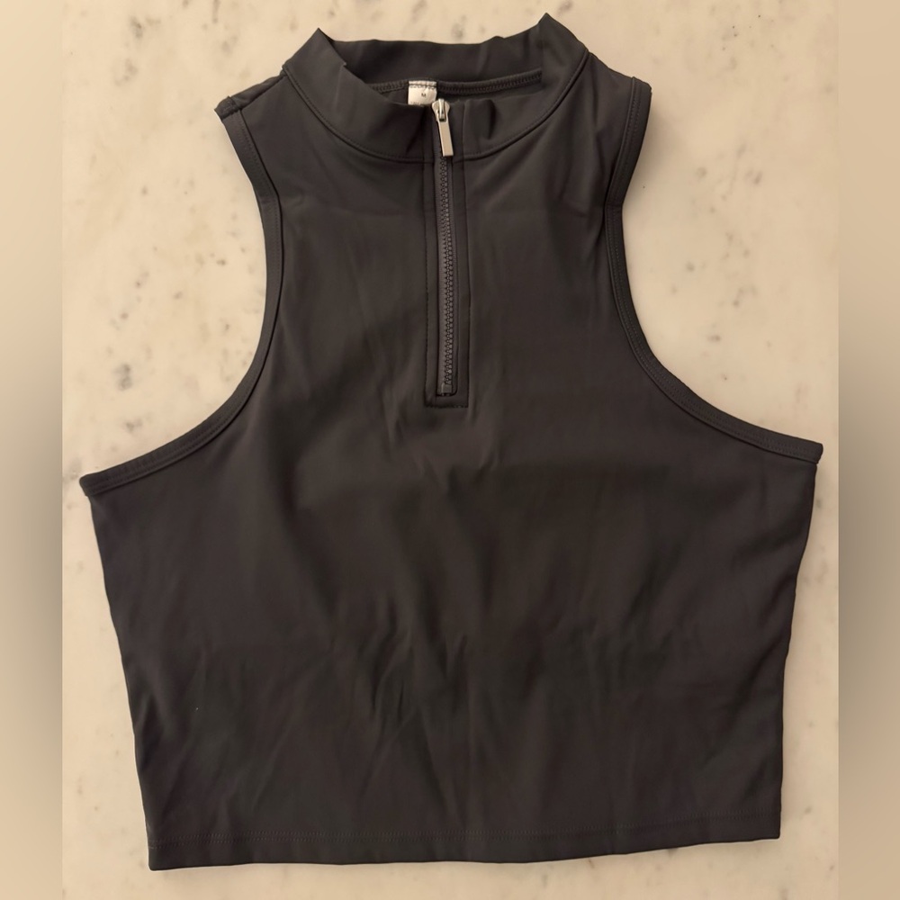 Mathcat Grey Sleeveless Zip-Up workout tank - Picture 3 of 5
